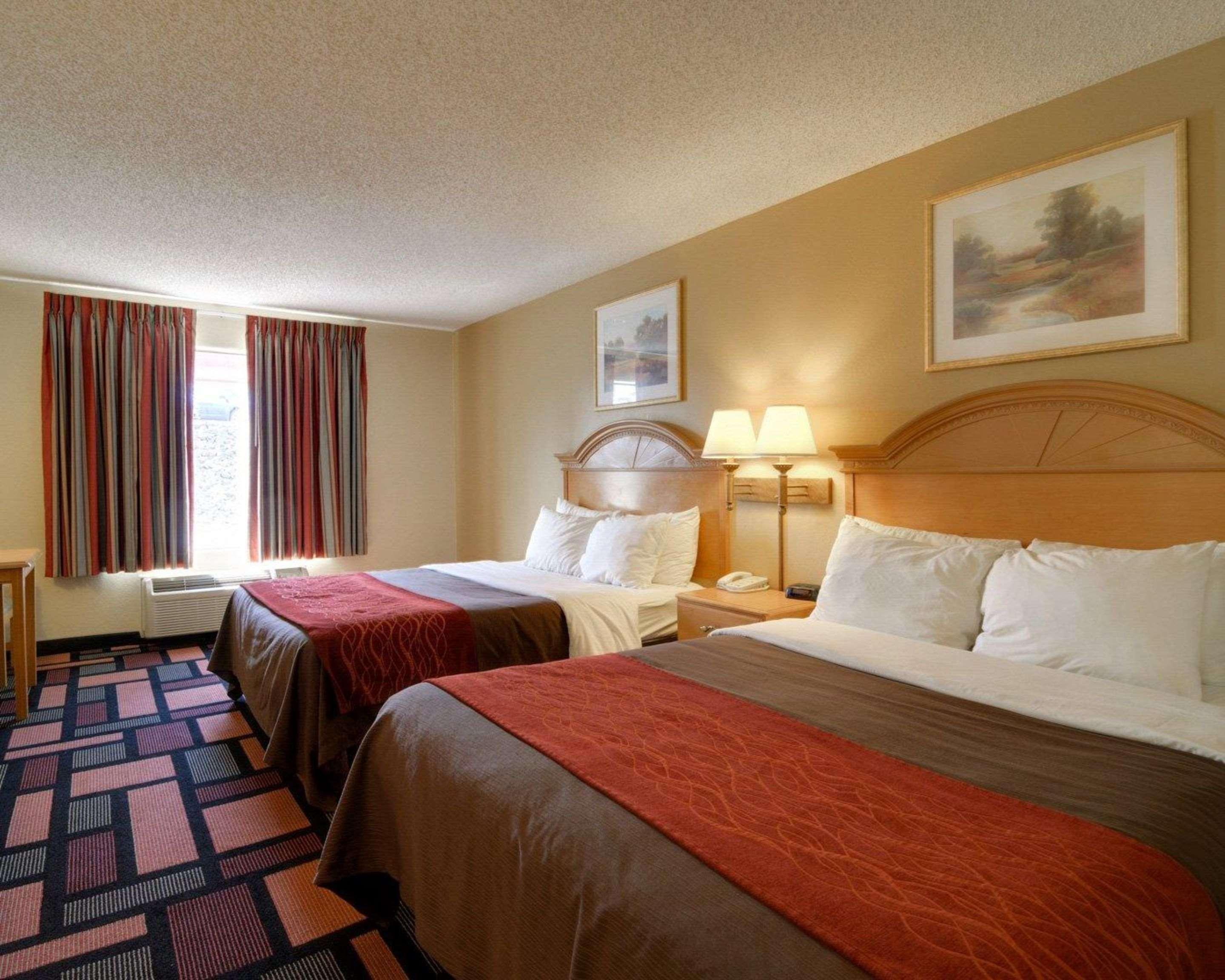 Quality Inn & Suites Malvern Экстерьер фото